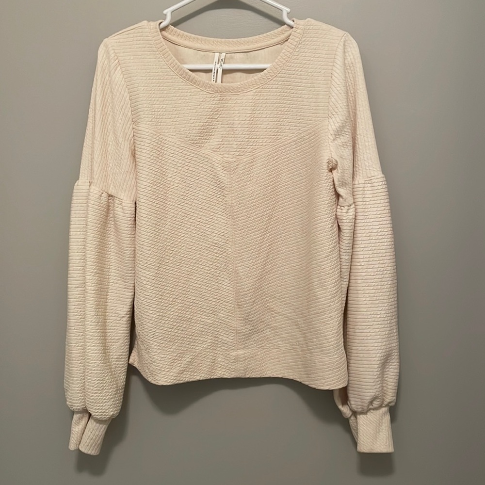 Anthropologie Bayleigh Balloon Sleeve Textured Cropped Top- Ivory Size M